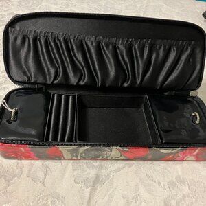 portable jewelry case